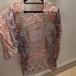Sheer kimono style shrug